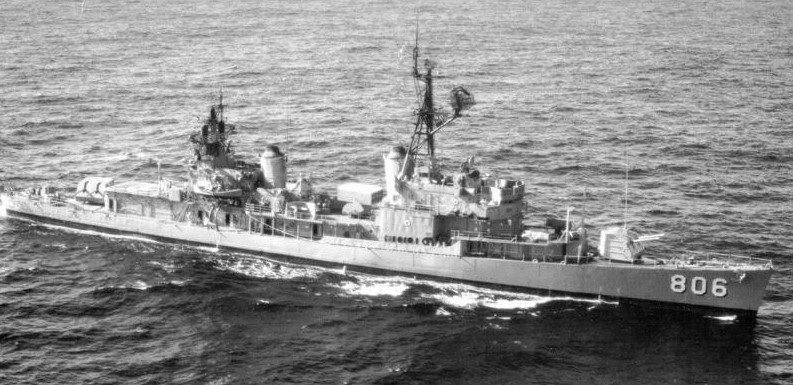 USS_Higbee_dd-806_1